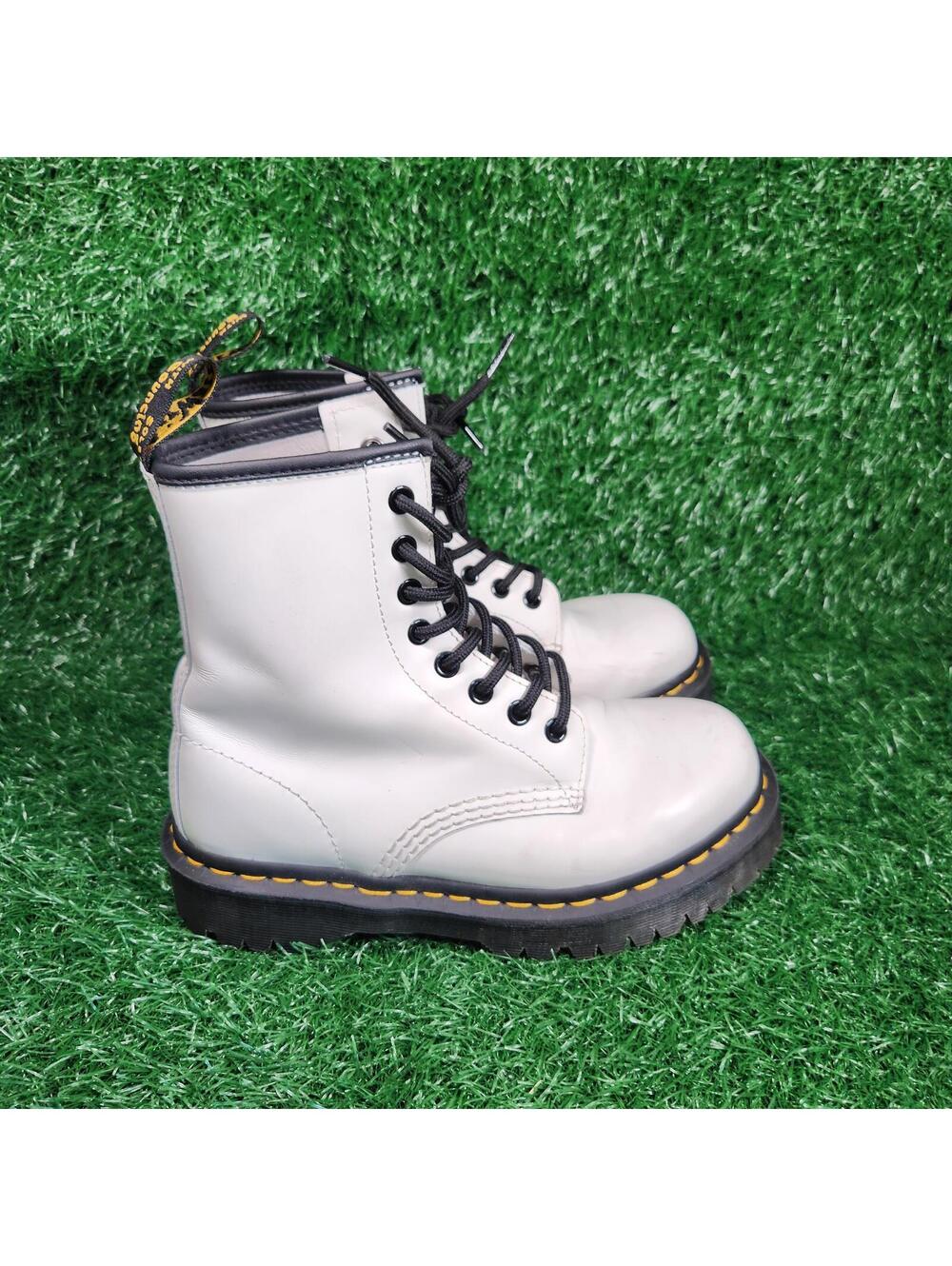 Women's Dr Doc Martens Smooth White Leather Lace Up Combat Boots 1460 US Size 6